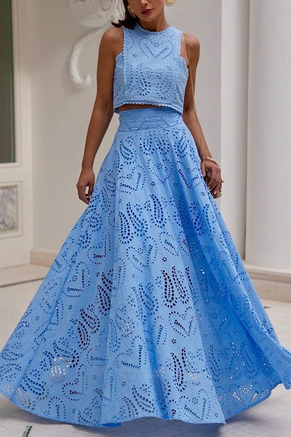 Linda | Women’s Flowy Eyelet Set Dress