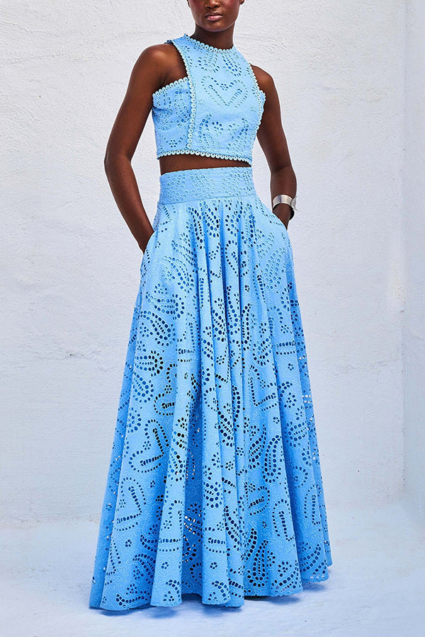 Linda | Women’s Flowy Eyelet Set Dress