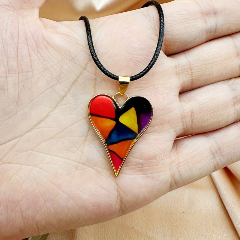 Heart™ - ELEGANT DESIGN WITH HEART-SHAPED PENDANT