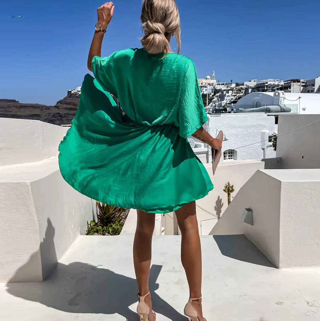 Kiana - Chic Flowy Mini Dress