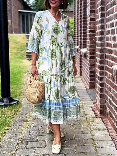 AROME - STYLISH V-NECK DRESS