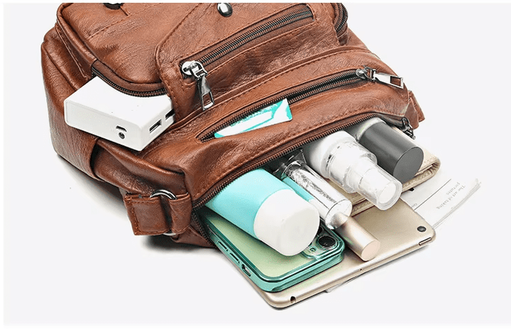 Lux | Trendy Heart Accent Crossbody Bag