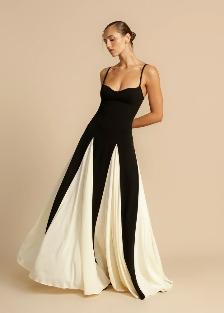 Celia | Elegant Contrast Ruffles Maxi Dress