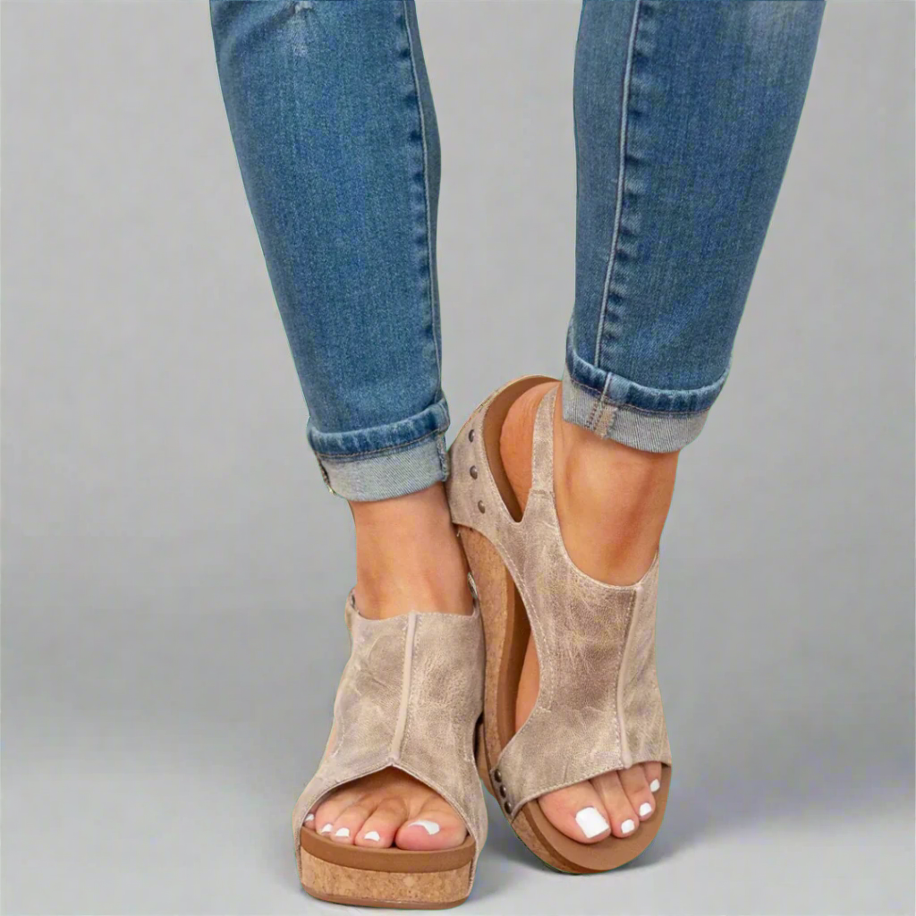 Mechthild | Orthopedic sandals for daily support