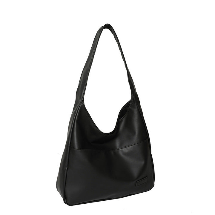 Elegant Shoulder Bag in Leather