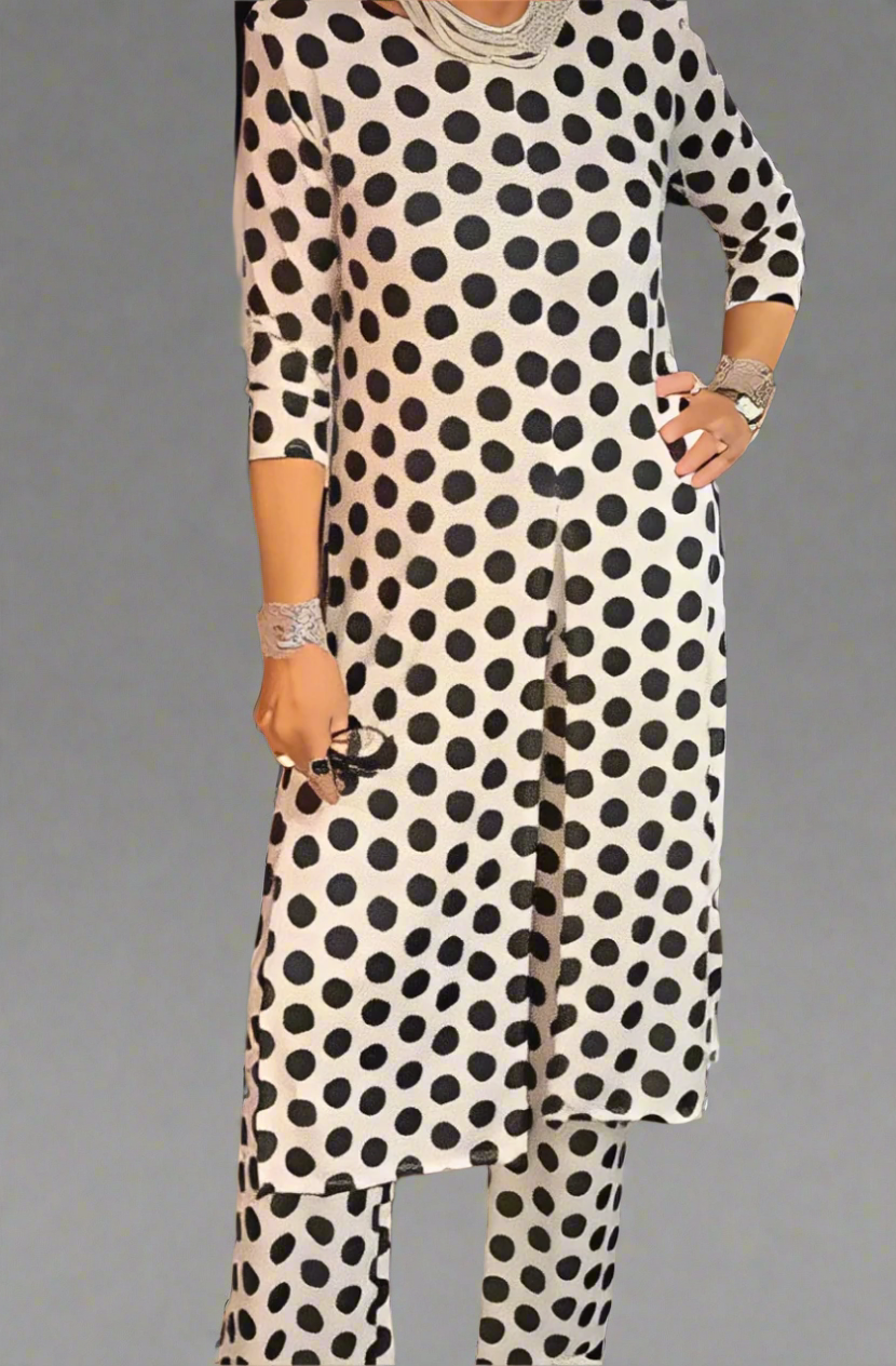 Irma | Two-Piece Set with Dots for Elegance & Versatile Summer Look