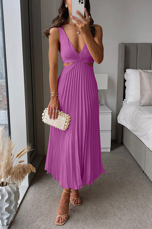EVA™ | Elegant Cut-Out Waist Sleeveless Pleated Maxi Dress