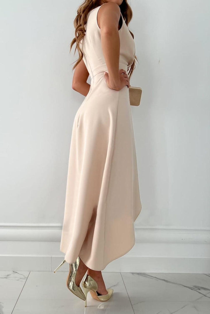 Sophie - Elegant Midi Dress with V-Neck
