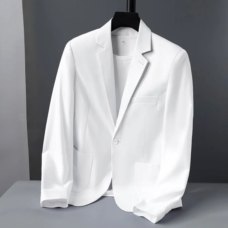 ELESBETH I CLASSIC BLAZER WITH SIDE POCKETS