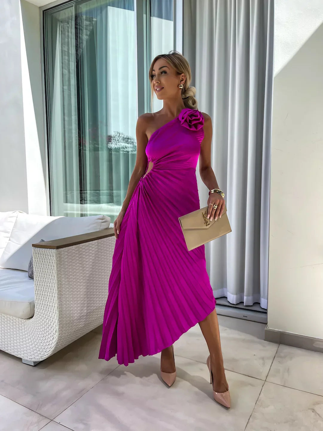 Dariella | Romantic One-Shoulder Floral Dress