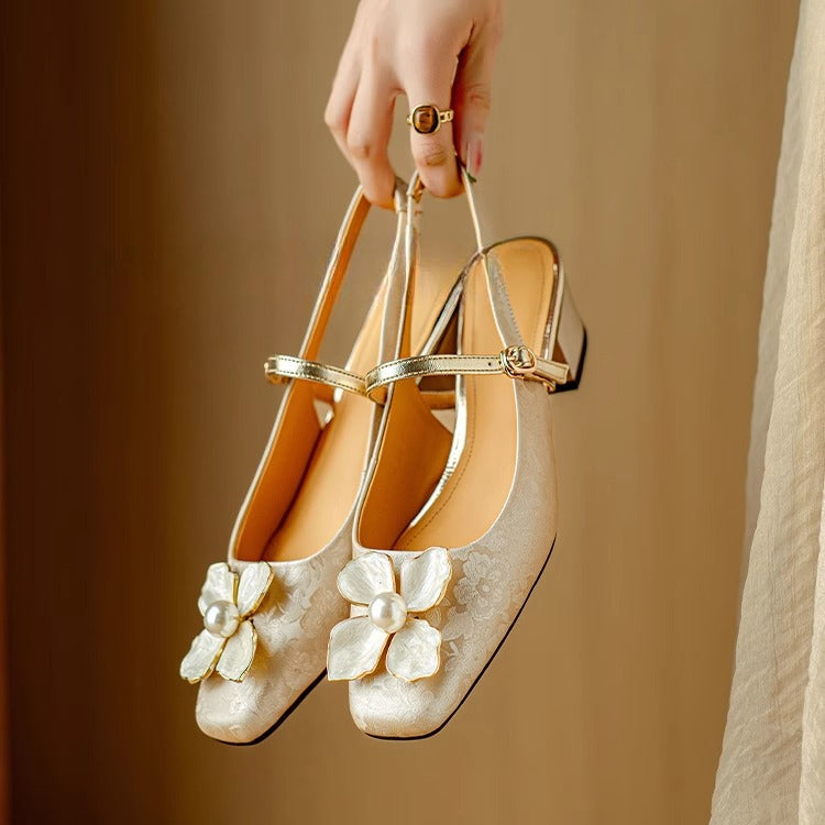 Victoria | Eloise Elegant Pumps