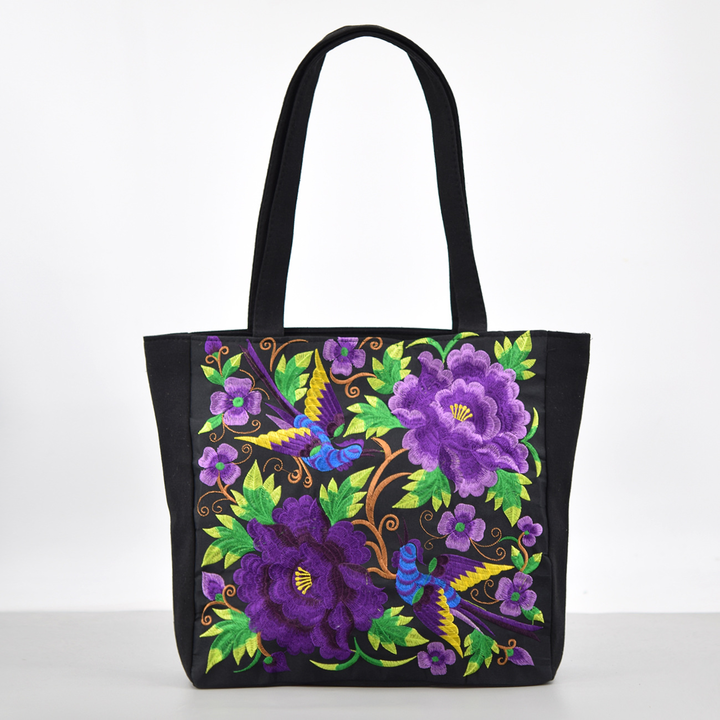 Ingleiv | Embroidered tote bag with artistic expression