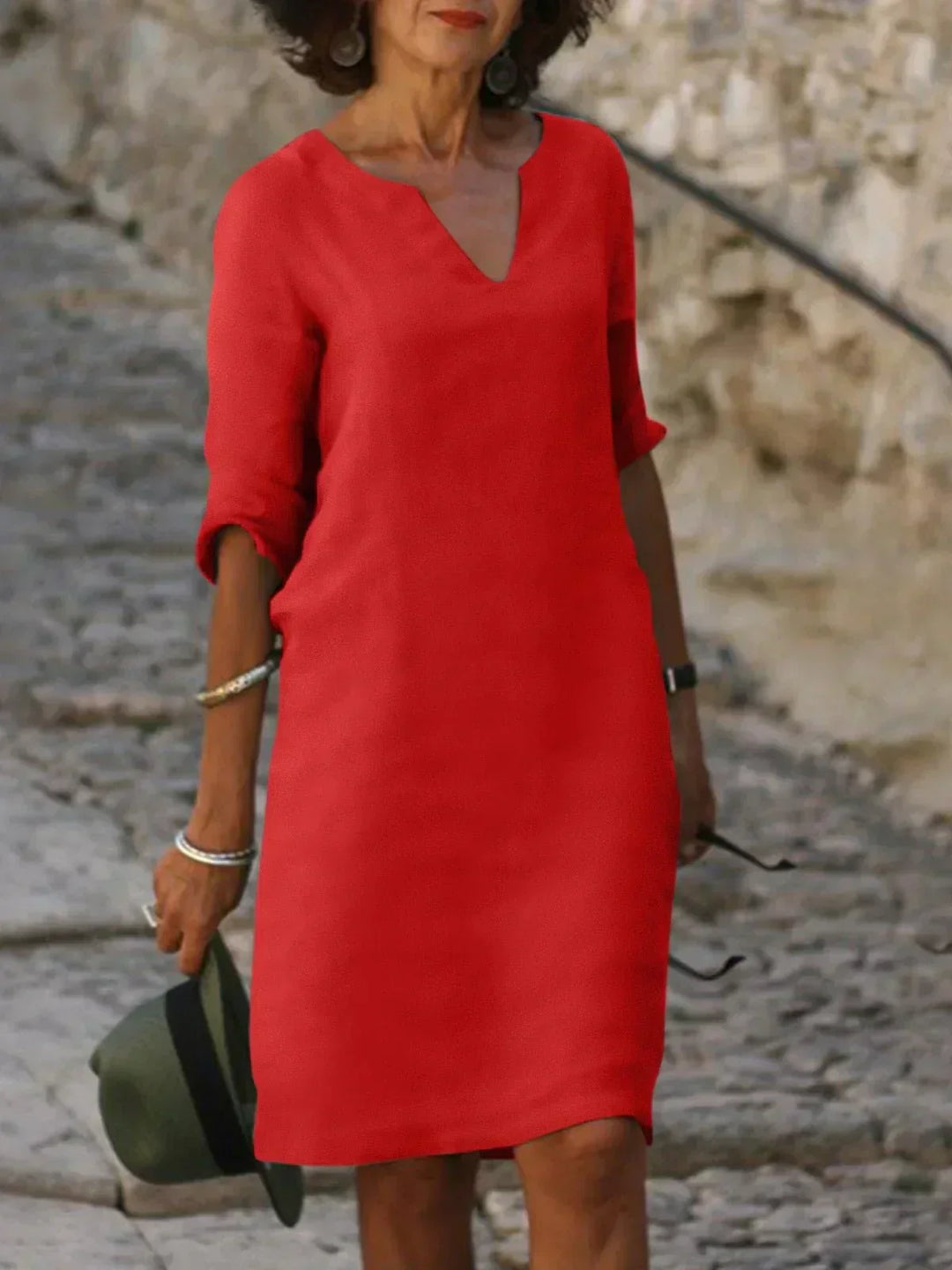 Josette | Elegant dress with V-neckline