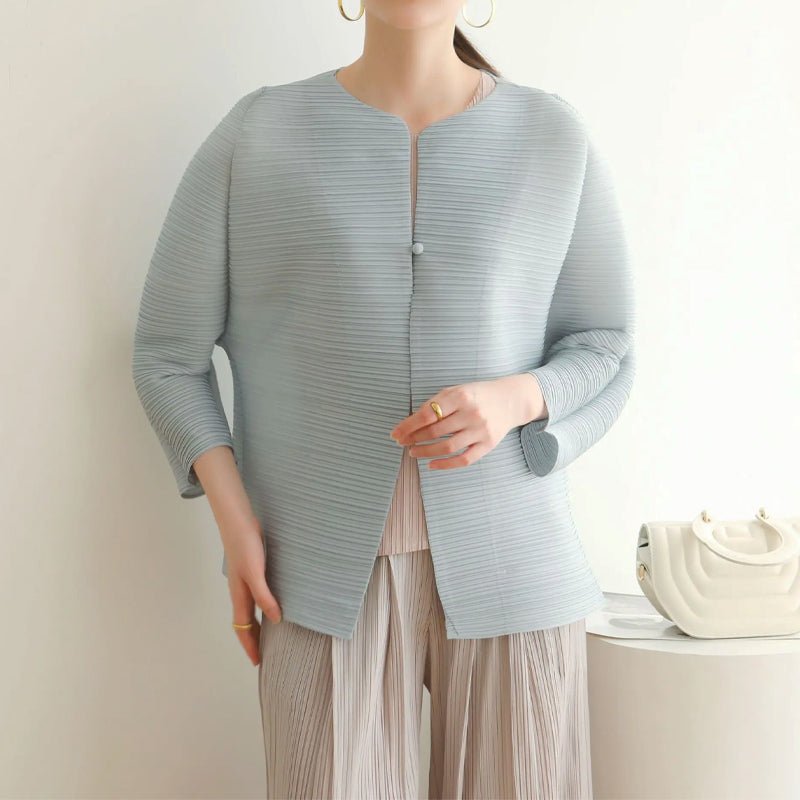 ERMELINDE I ELEGANT PLEATED BLAZER