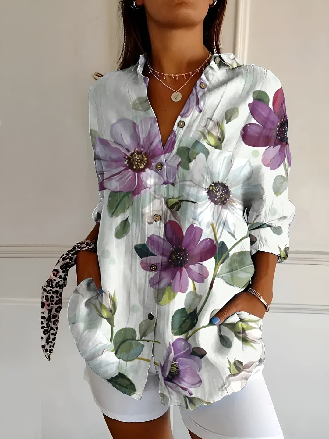DESIREE FLORAL BLOUSE WITH BUTTON PLACKET