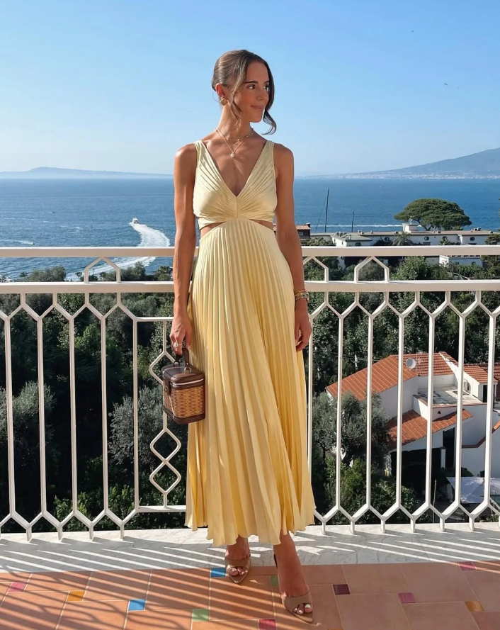 Zoe - Dreamy Maxi Dress